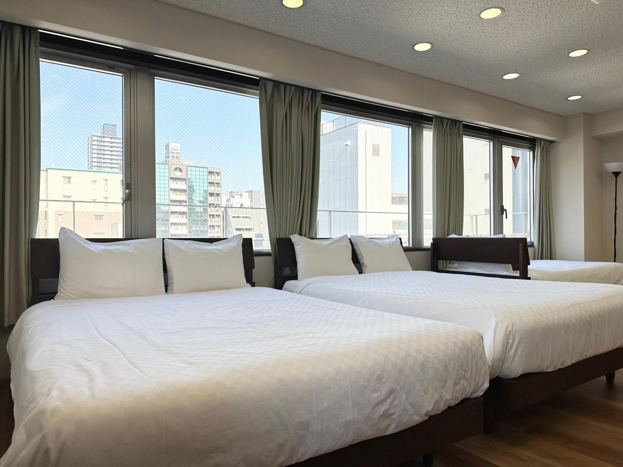 Nm71 Liz Castle * Osaka